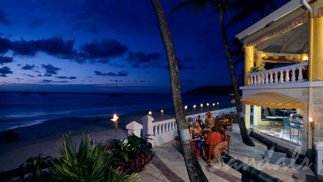 an-134 Â© Unique Vacations, Inc.
